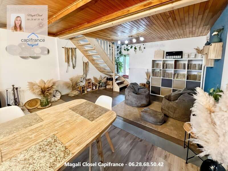 Maison à PIERRE-DE-BRESSE