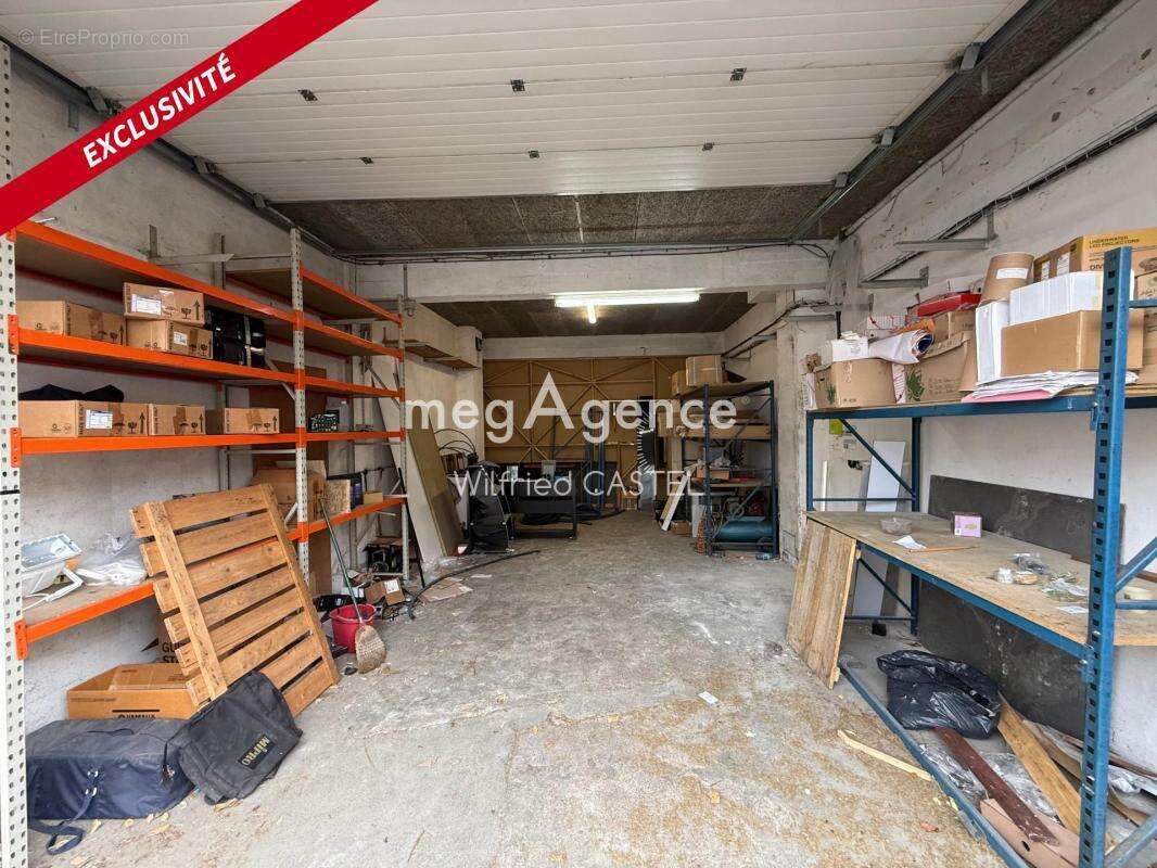 GARAGE 100 m2 en centre-ville des Sables d'olonne !! - photo 2