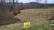 Terrain à SAINT-ETIENNE-LES-REMIREMONT