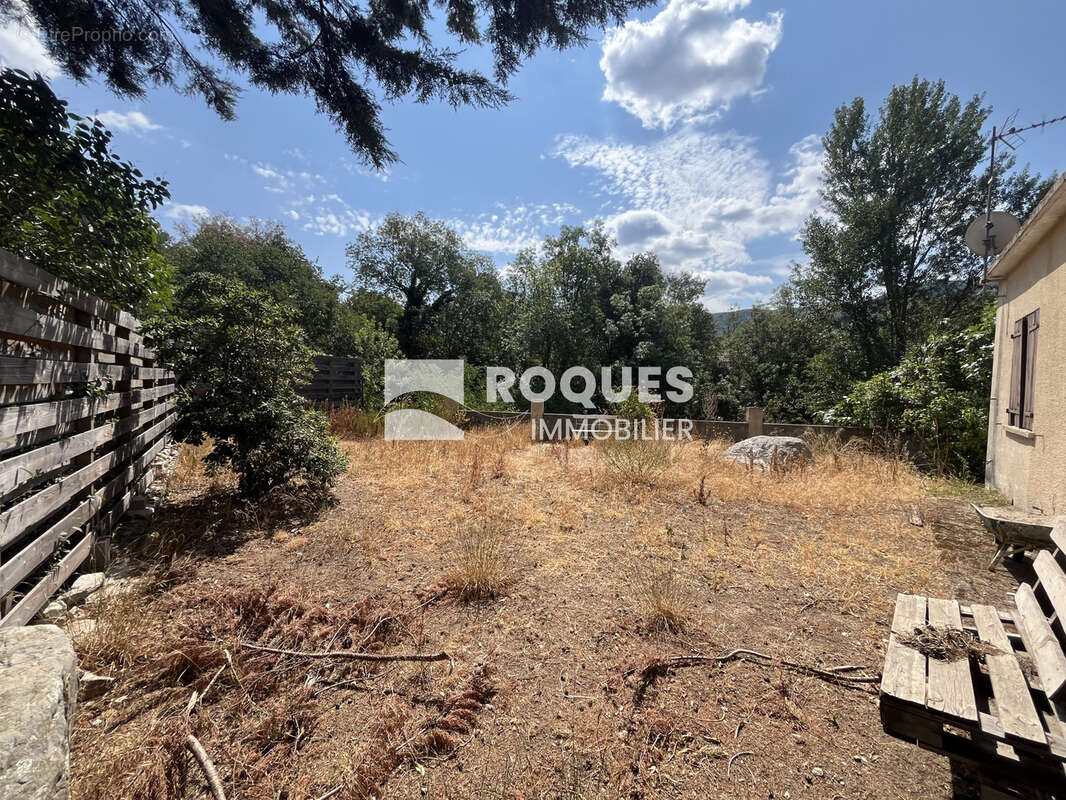 A Vendre, Colombieres sur Orb (34390), villa plus terrain - photo 6