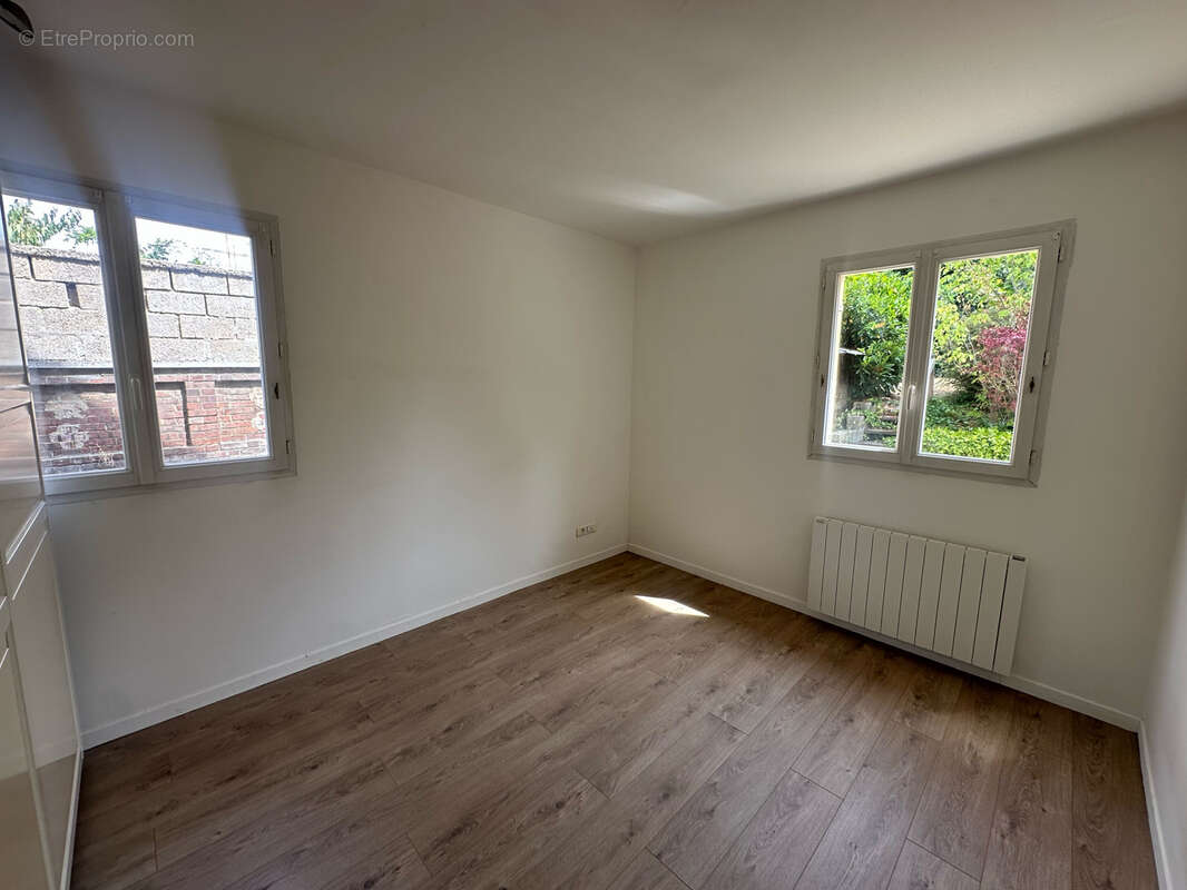 Maison avec fort potentiel à 2 pas du centre ville - photo 7