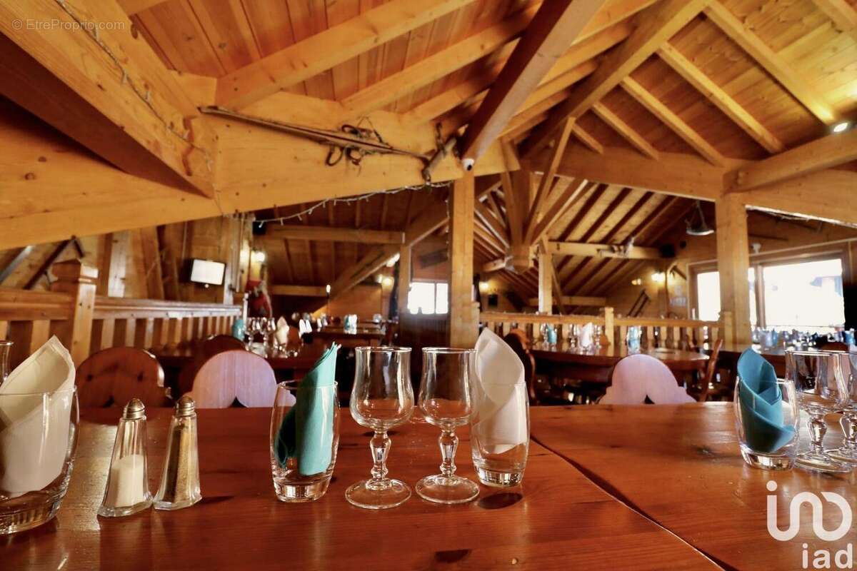 Photo 7 - Commerce à RISOUL