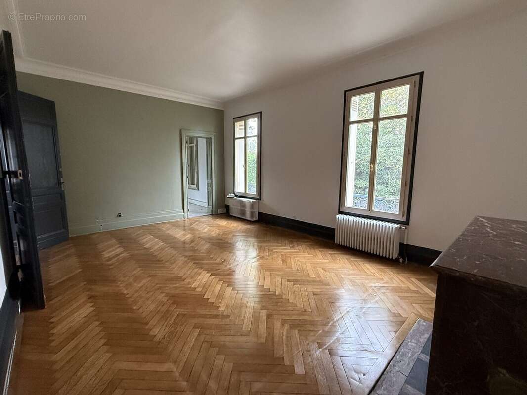Appartement à BEGLES
