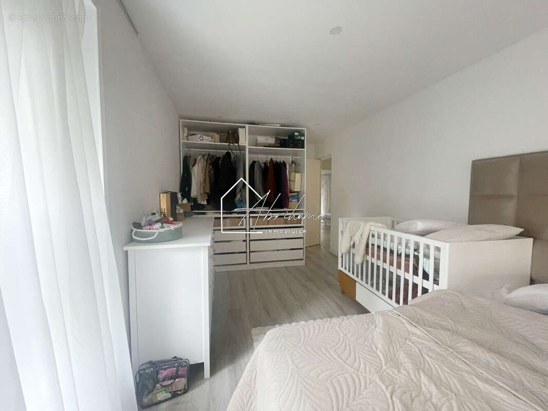 Appartement à VILLENEUVE-D'ASCQ