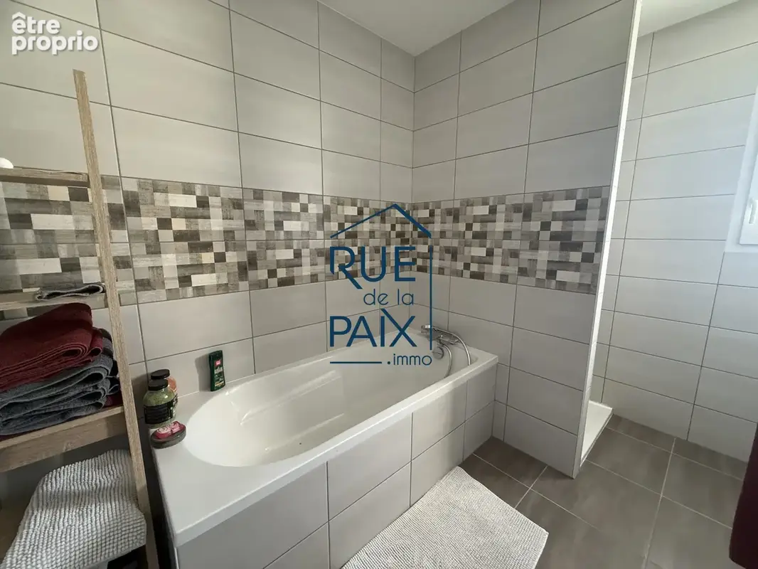 Maison 4 pièces 102 m² à vendre à Leigne-Sur-Usseau (86230) - photo 8