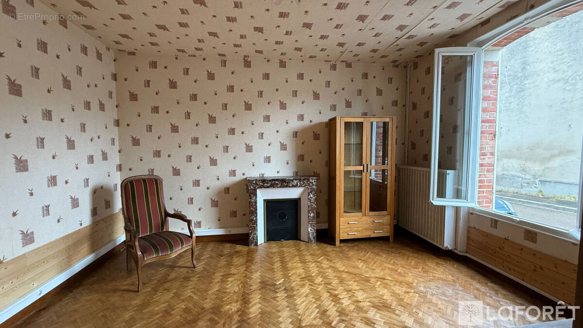 Maison à ROMILLY-SUR-SEINE