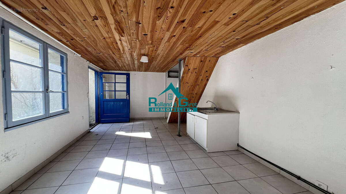 Maison La Bouexiere - photo 12