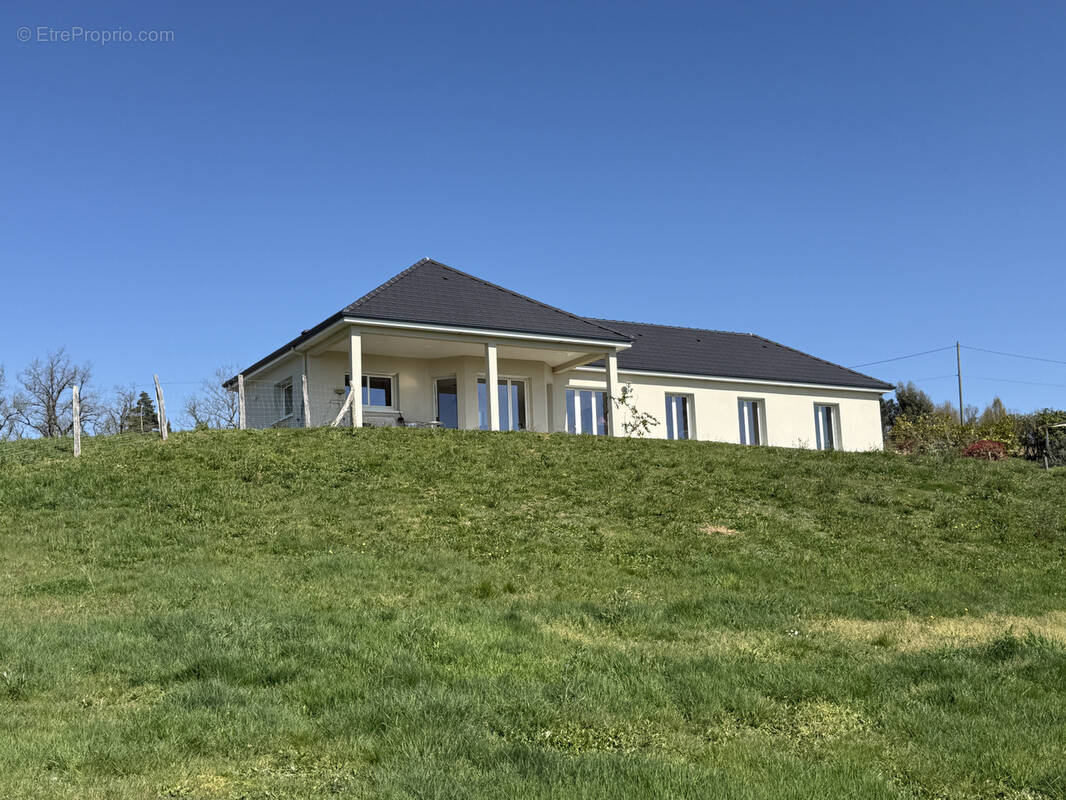 Maison à LASCAUX