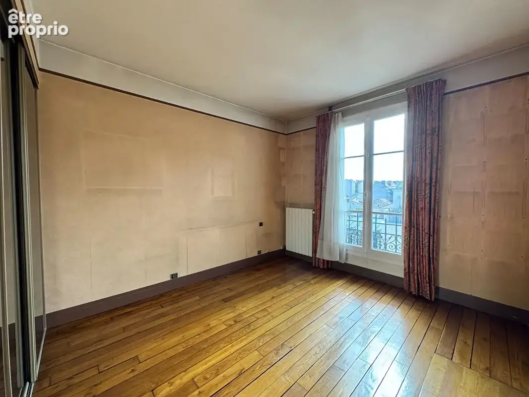 Asnières duplex  de 145 m² au sol à moderniser - photo 10