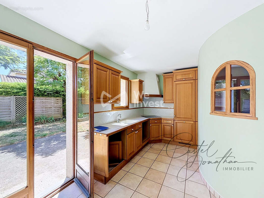 Maison 5 pièces 114 m² à vendre à Saint-Cyr-Sur-Le-Rhone (69560) - photo 7