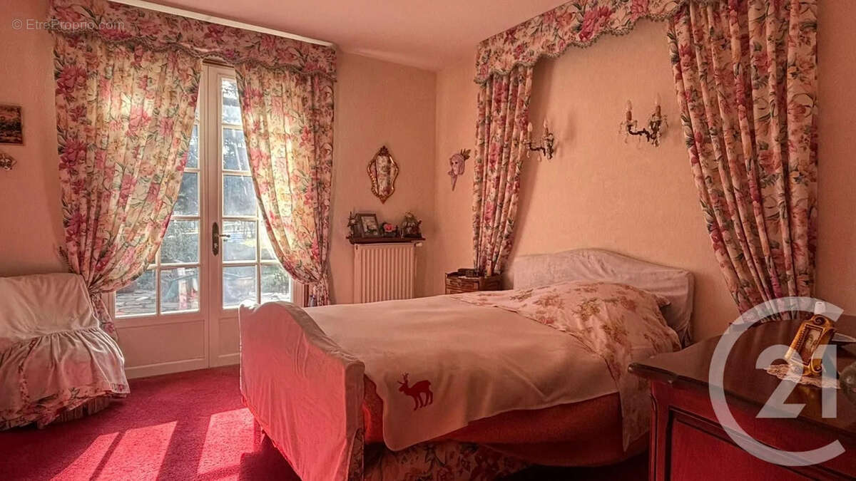 Maison à SOREL-MOUSSEL