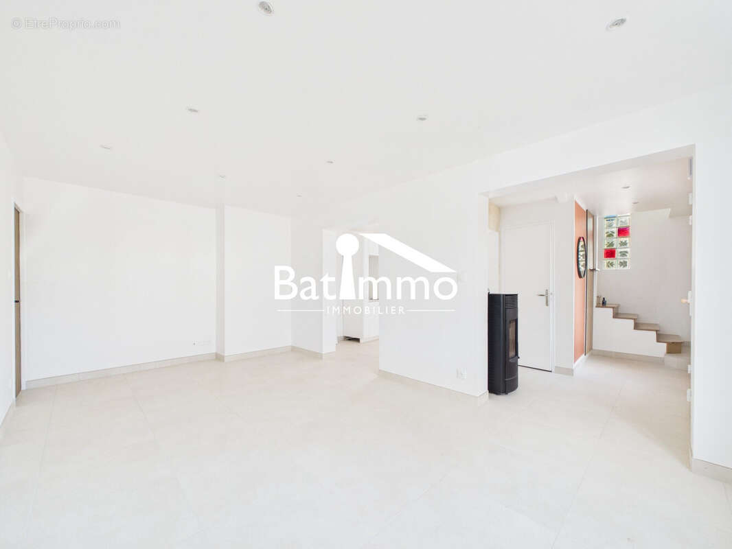 Maison 110 m² à Corny-Sur-Moselle  - photo 6