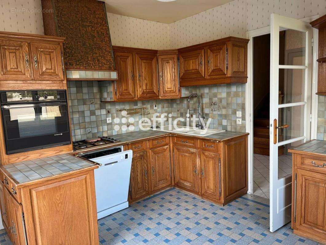 Maison 188 m² à Boulleville  - photo 8