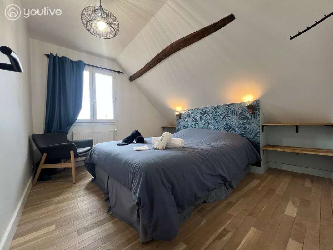 Maison de charme et confort d'une piscine intérieure - photo 11