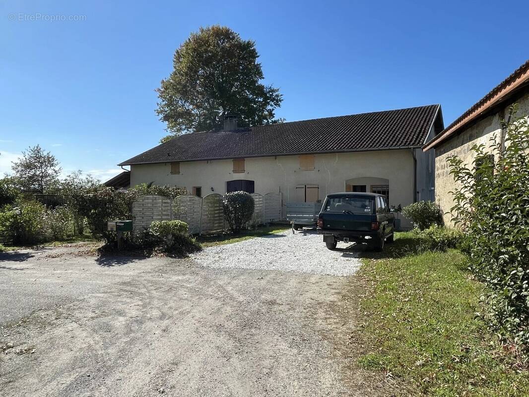 Maison à MOUSCARDES