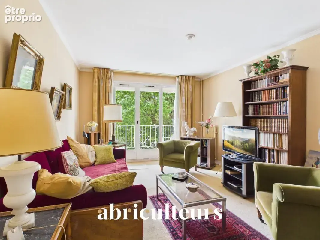 Appartement à VERSAILLES