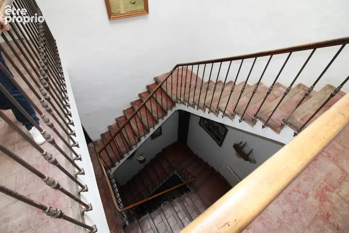 Maison de maitre 464 m2 + 150 m2 caves et garage.. - photo 61