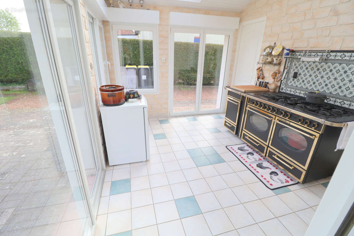 Maison à ESTREE