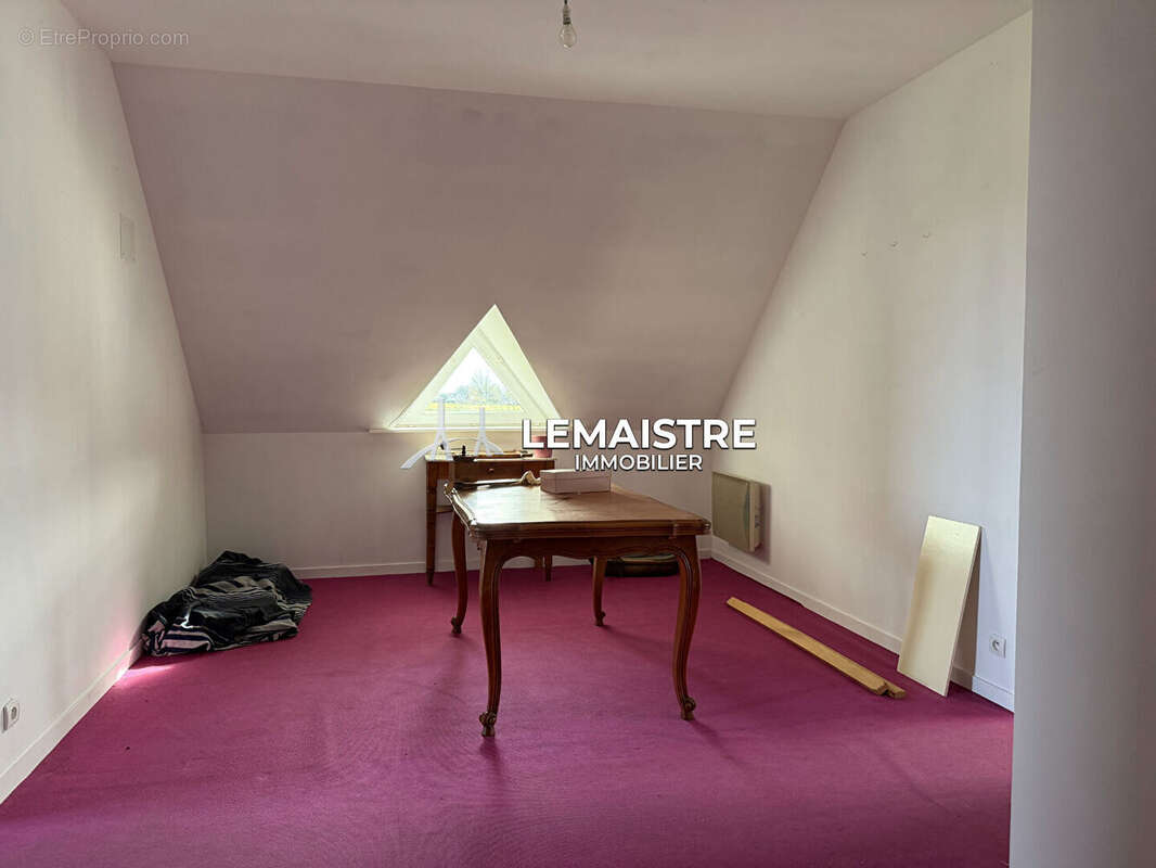 Maison à GONNEVILLE-LA-MALLET