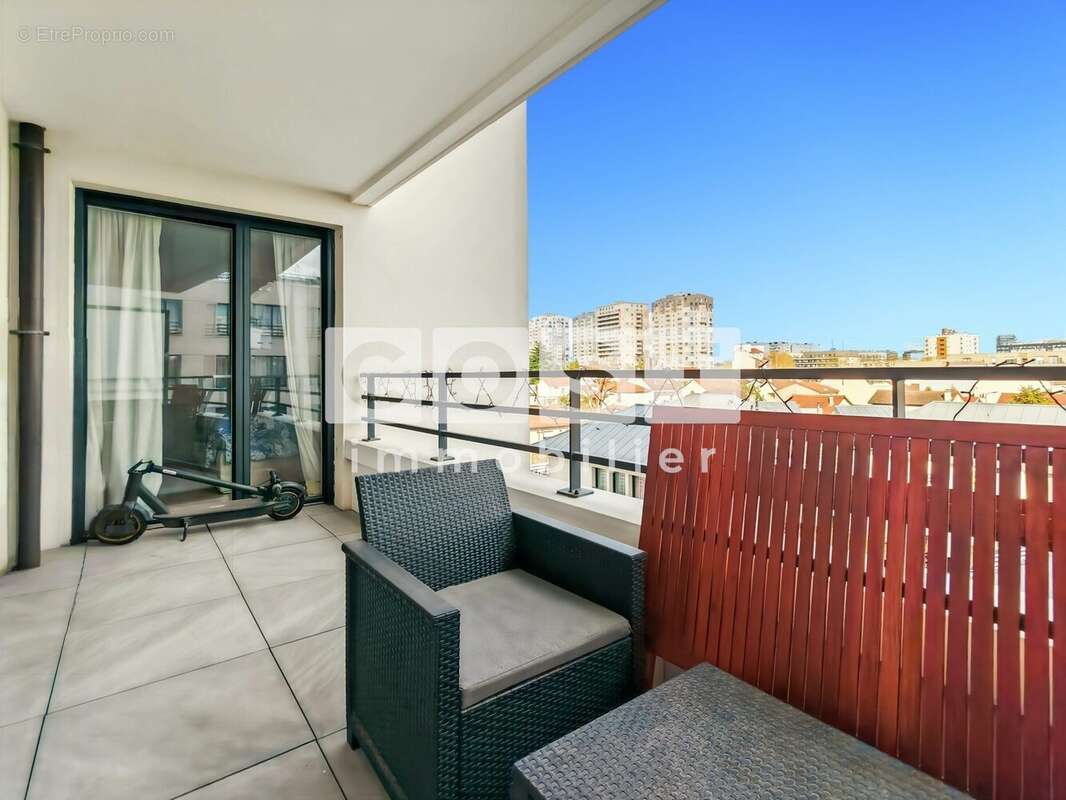 Appartement à COLOMBES