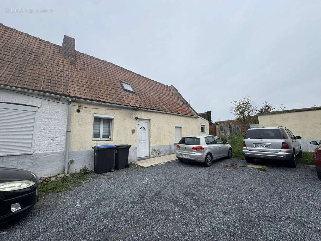 Appartement à DOUCHY-LES-MINES