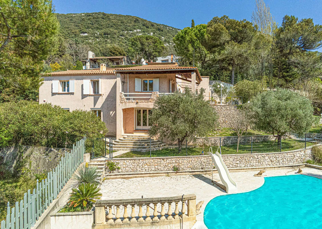 Maison à LA TURBIE