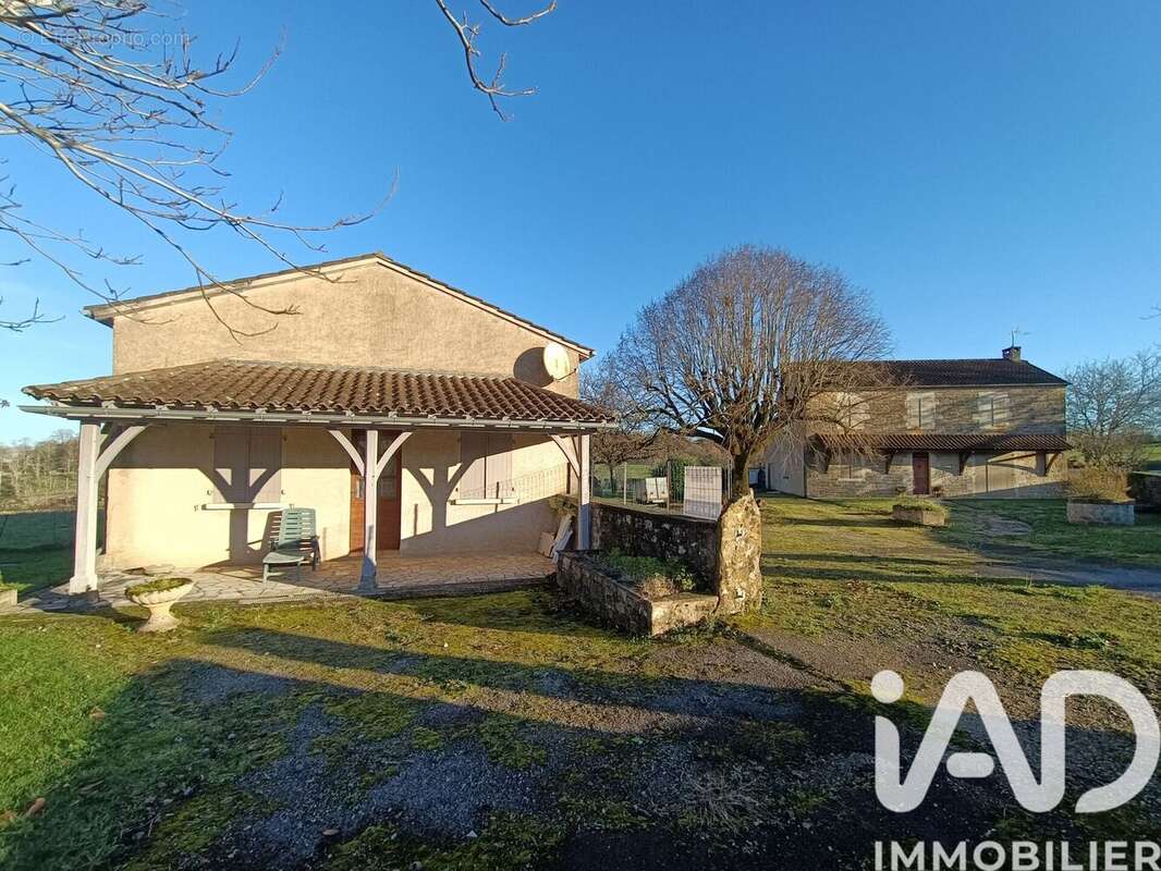 Maison 200 m² à Miers  - photo 2