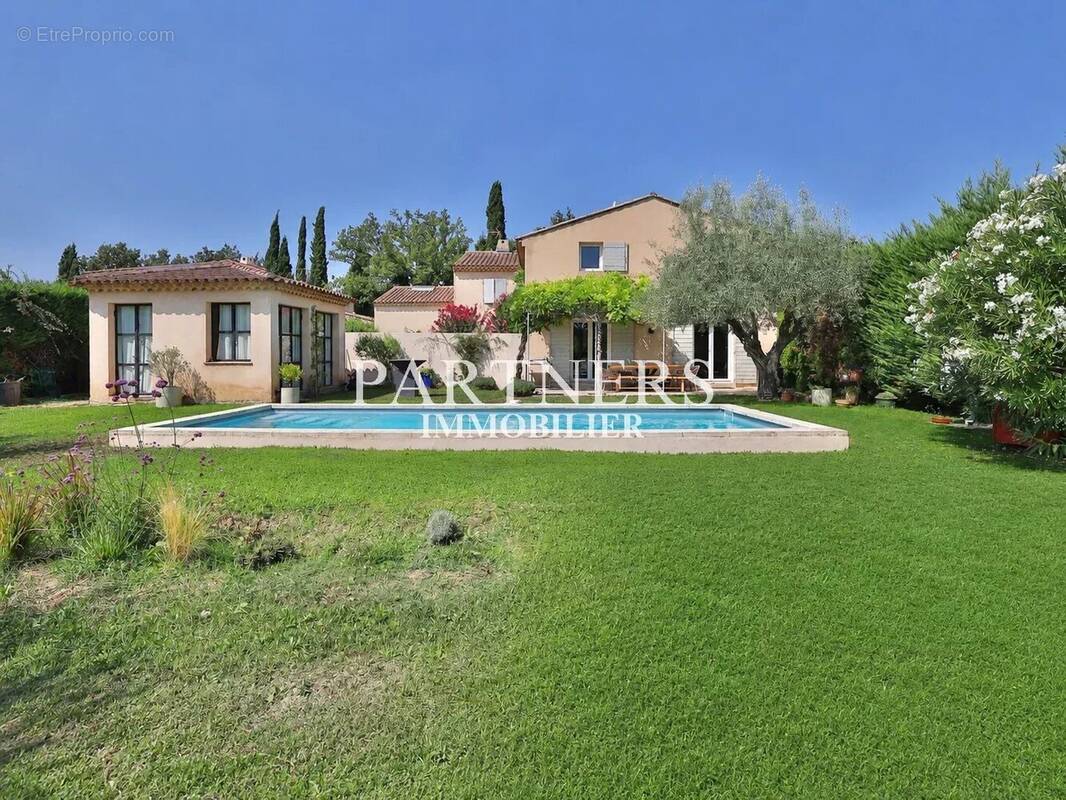 Maison à AIX-EN-PROVENCE