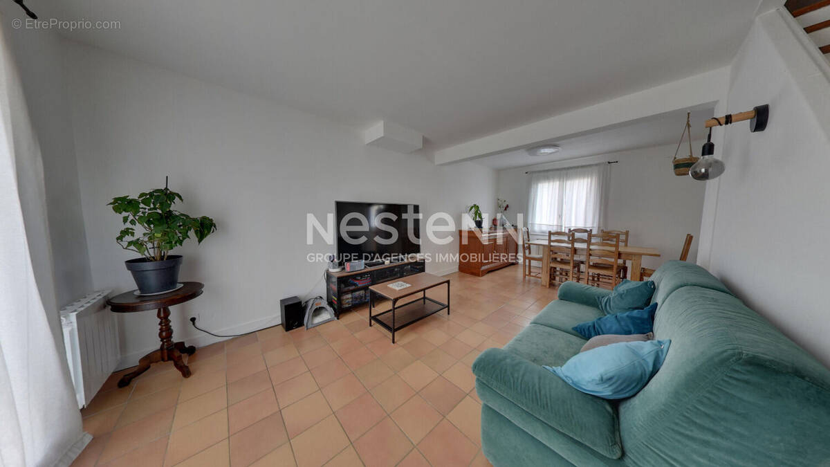 Maison à ROISSY-EN-BRIE