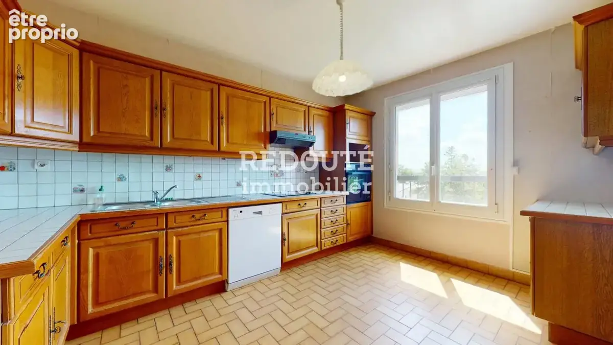 A VENDRE : Appartement T4 lumineux avec petits balcons – Saint-Brice-Courcelles - photo 4