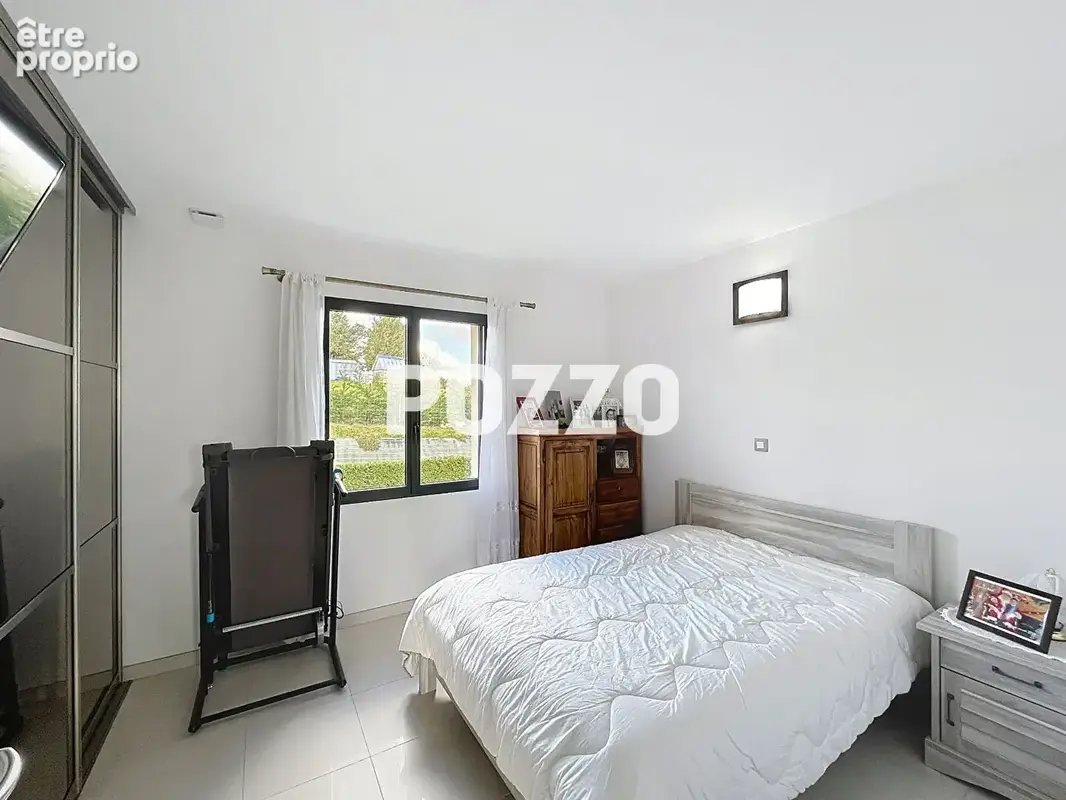 A vendre. maison de plain-pied de 2014  a pont farcy . classe dpe: a ! - photo 9