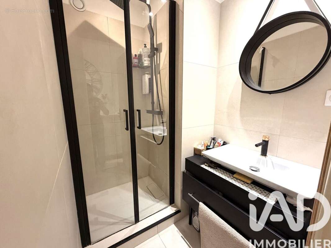 Photo 9 - Appartement à SALON-DE-PROVENCE