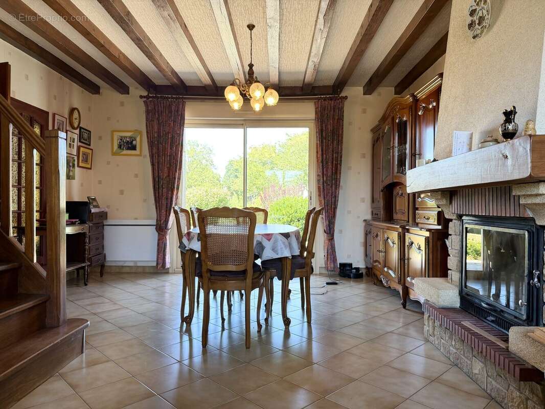 Maison 125 m² à Dangeul  - photo 7