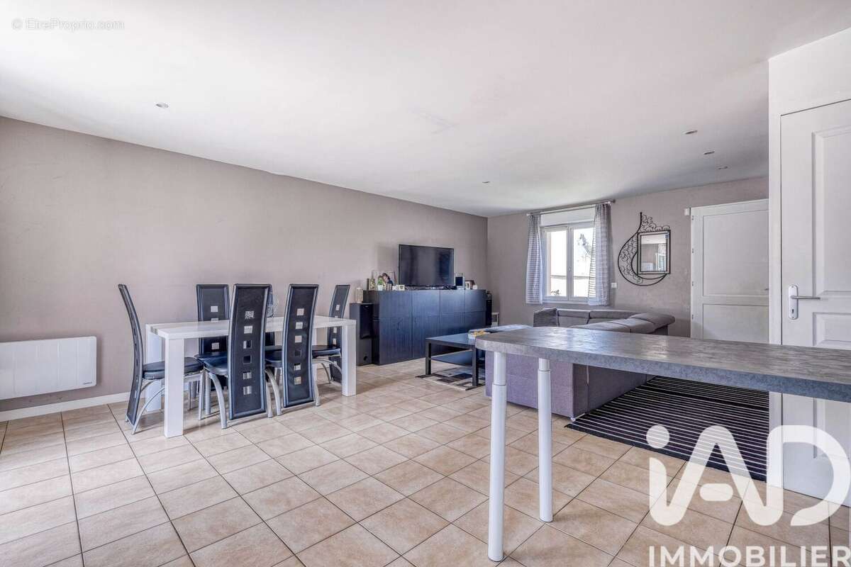 Maison 100 m² à Villeroy  - photo 6