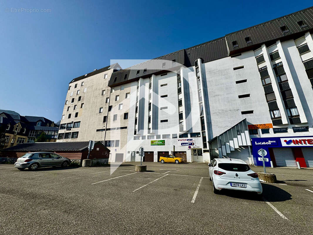 Appartement à ARETTE