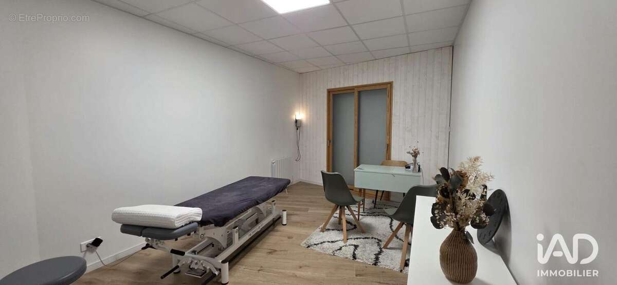 Photo 9 - Commerce à BASSE-GOULAINE