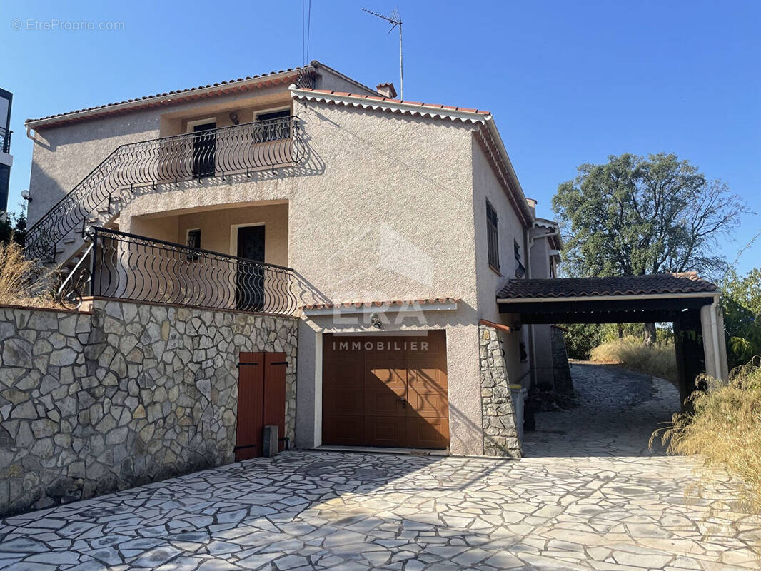 Maison à SAINT-RAPHAEL