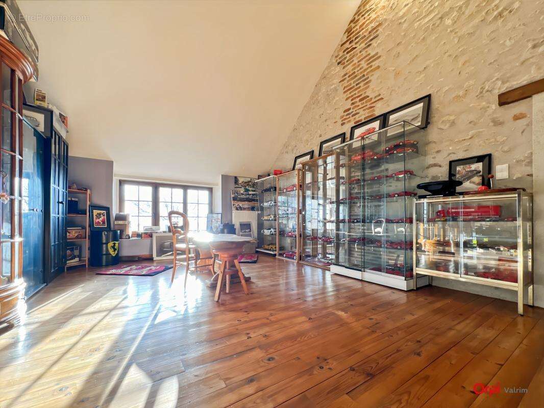 Maison à JOSNES