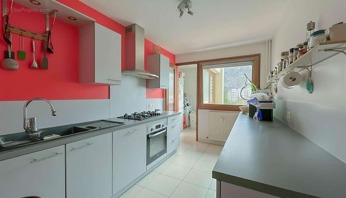 n°1 - Appartement à SAINT-EGREVE