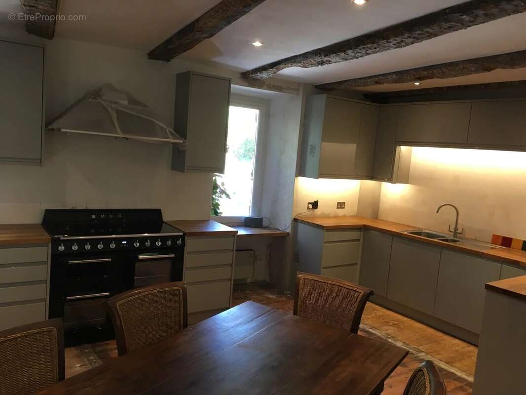 Maison à LA SALVETAT-SUR-AGOUT