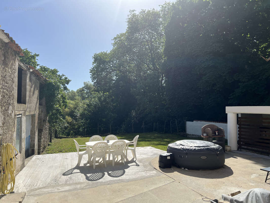 Maison à SAINTE-HERMINE