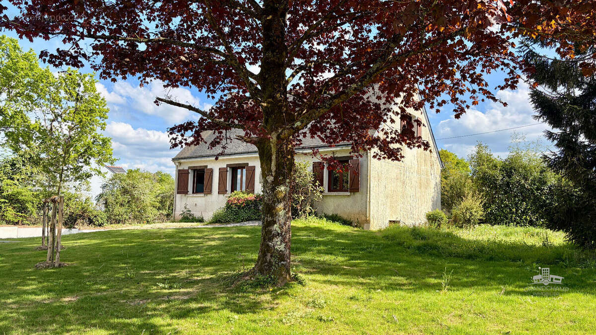 Maison à GRANDCHAMPS-DES-FONTAINES