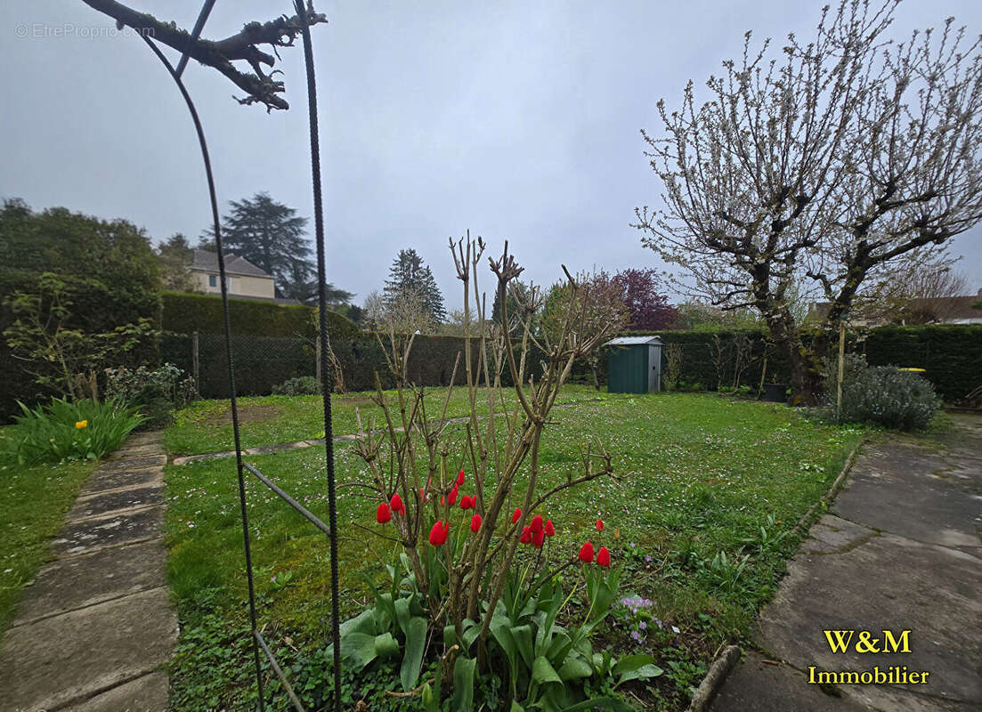 Maison à MALESHERBES