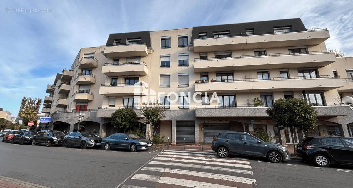 Appartement à SAINT-GRATIEN