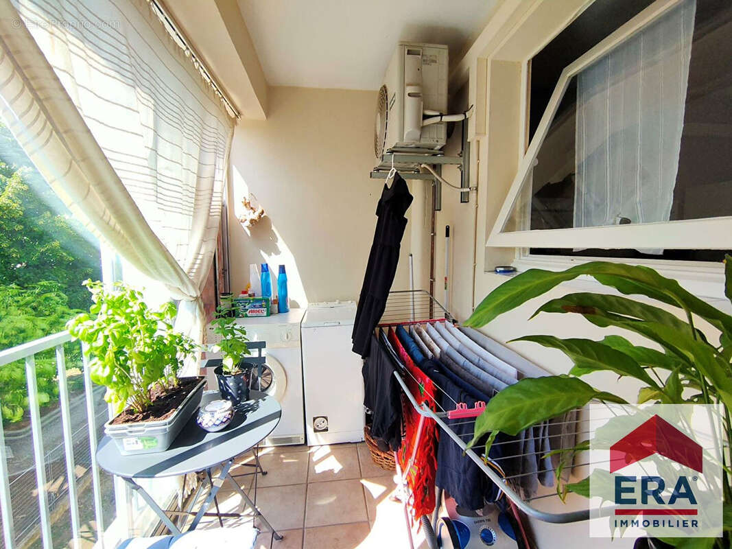 Appartement à PIERRELATTE