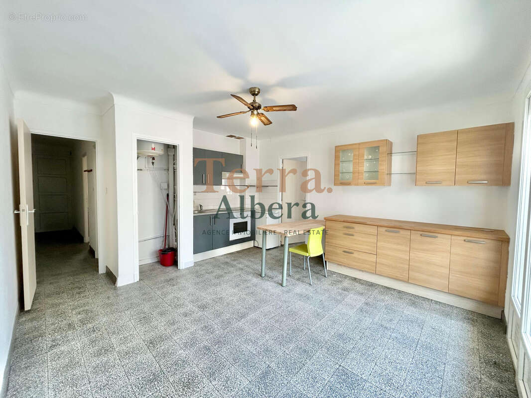 CANET Plage - Appartement Type 3 - traversant -BALCON - photo 4
