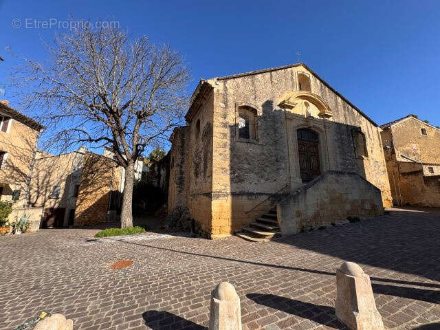 Maison à PEYROLLES-EN-PROVENCE
