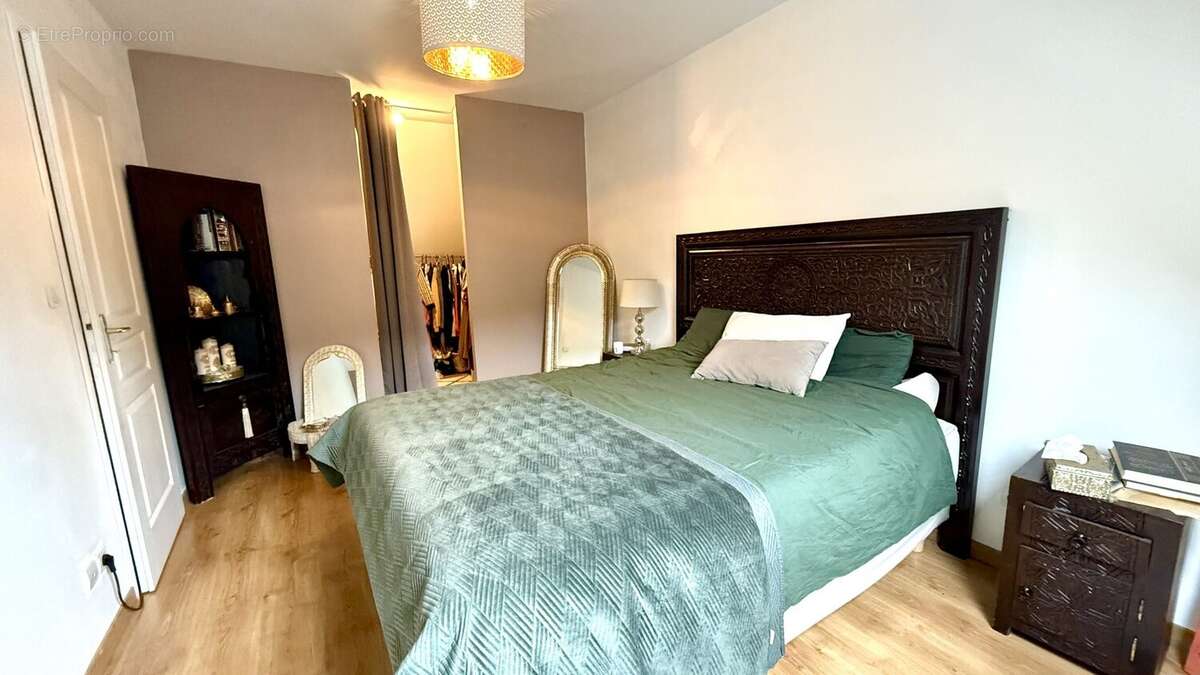 Maison à MEZIERES-SUR-SEINE