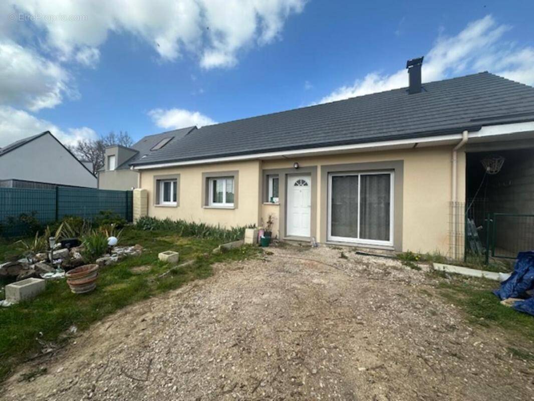 Maison à VOVES