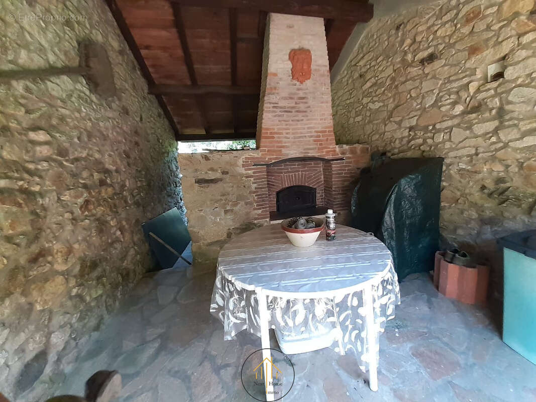 Maison à MASSIGNAC